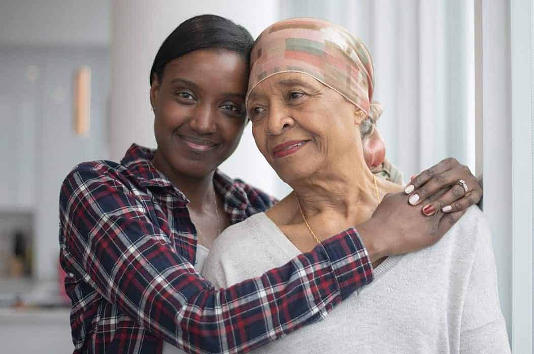 daughter-mother-hugging